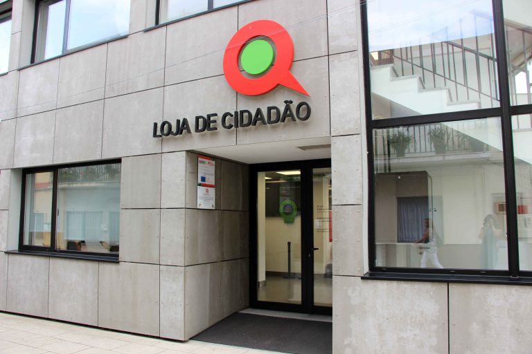 090322171432755bc7eebaf00776fea39a4d0617fd555d95916c