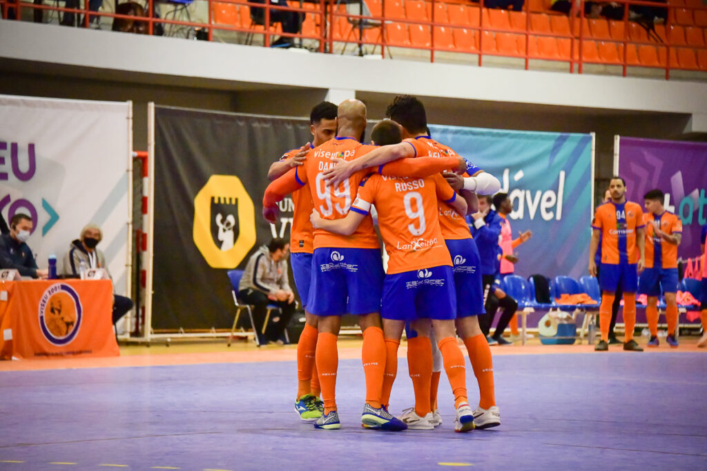  Capitão do Viseu 2001 admite que jogo contra a Quinta dos Lombos “vale seis pontos” - Jornal do Centro