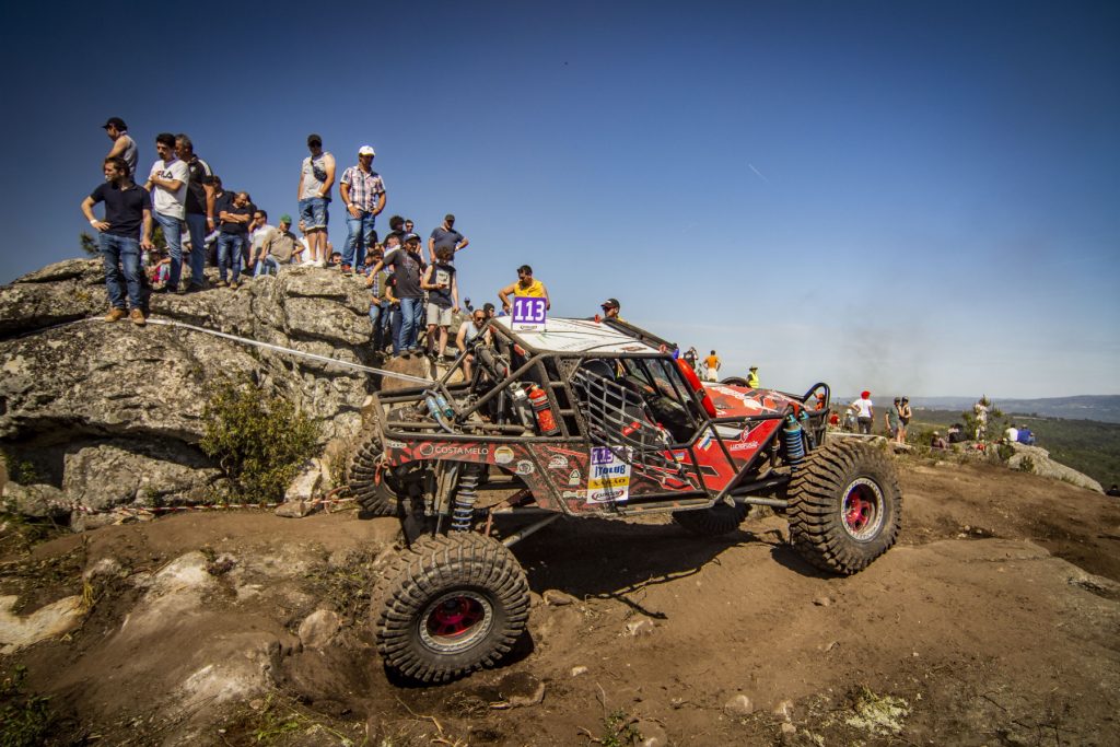  Desporto Automóvel: Trial 4×4 volta ao Monte do Bom Sucesso em Chãs de Tavares