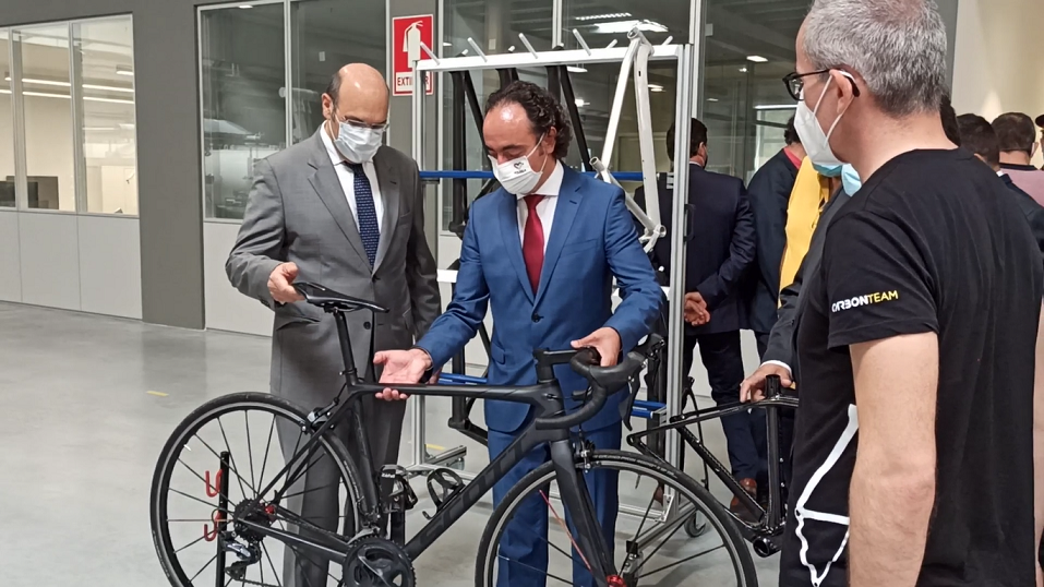  Ministro Siza Vieira diz que empresa de Vouzela é “grande exemplo” para o país - Jornal do Centro