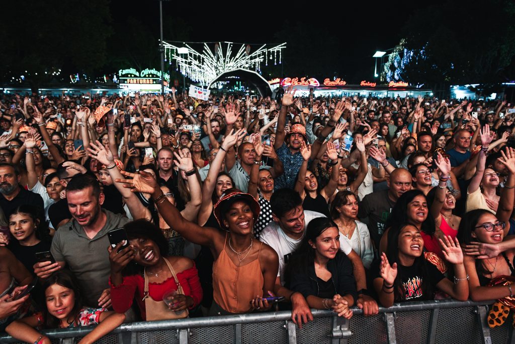  Feira de São Mateus: Organização contente com ‘enchentes’ diárias - Jornal do Centro