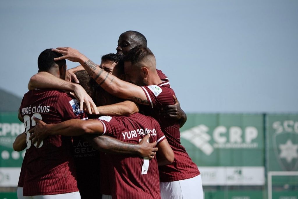  Académico de Viseu garante vitória na Covilhã com golo ‘ao cair do pano’ - Jornal do Centro