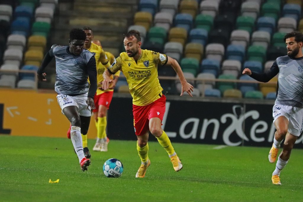  Académico de Viseu perde contra Feirense “em jogo sem história”, diz Zé Gomes - Jornal do Centro