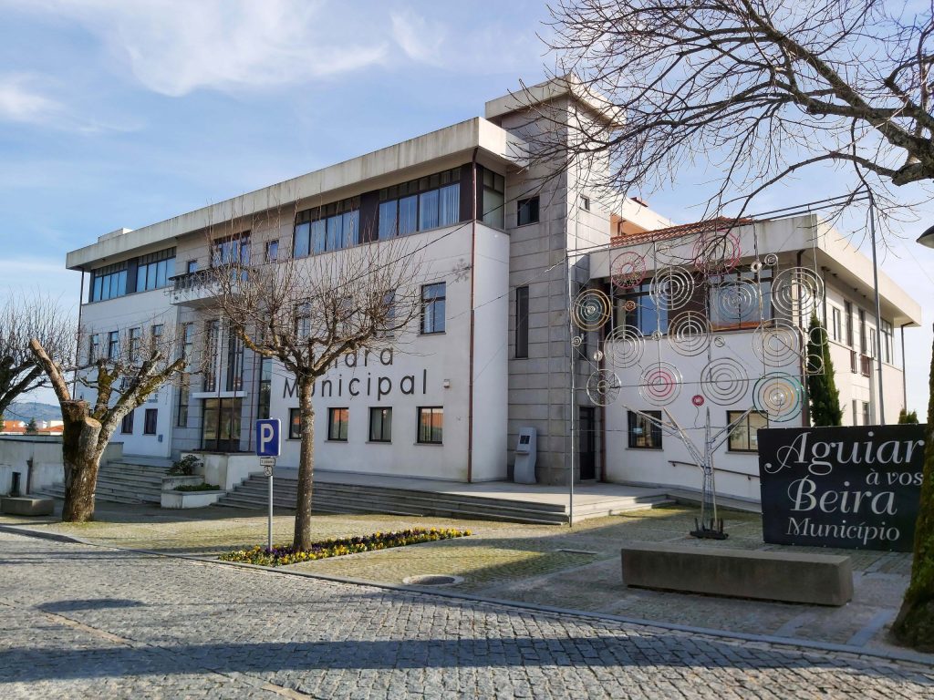  Prémios de acesso ao ensino superior para alunos de Aguiar da Beira - Jornal do Centro