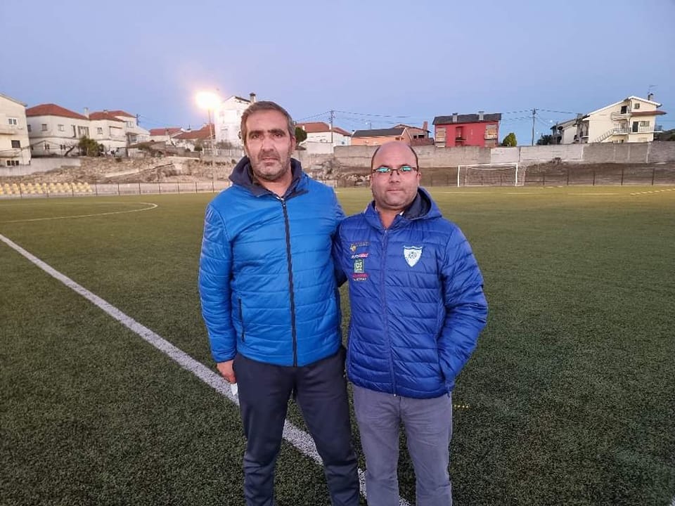  João Bento abraça Moimenta do Dão depois de ter pensado deixar o futebol - Jornal do Centro