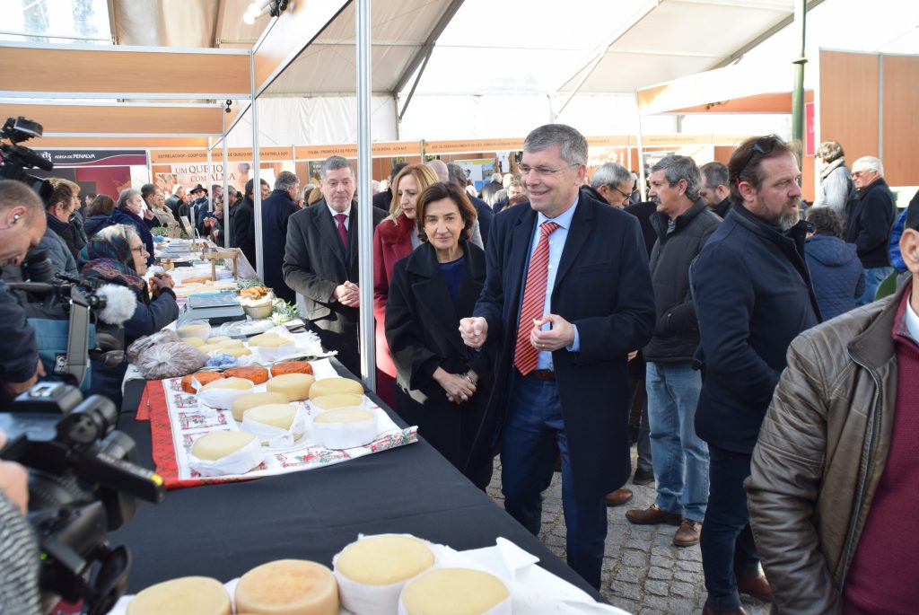  Queijo Serra da Estrela já é património mundial, diz presidente de Penalva do Castelo - Jornal do Centro