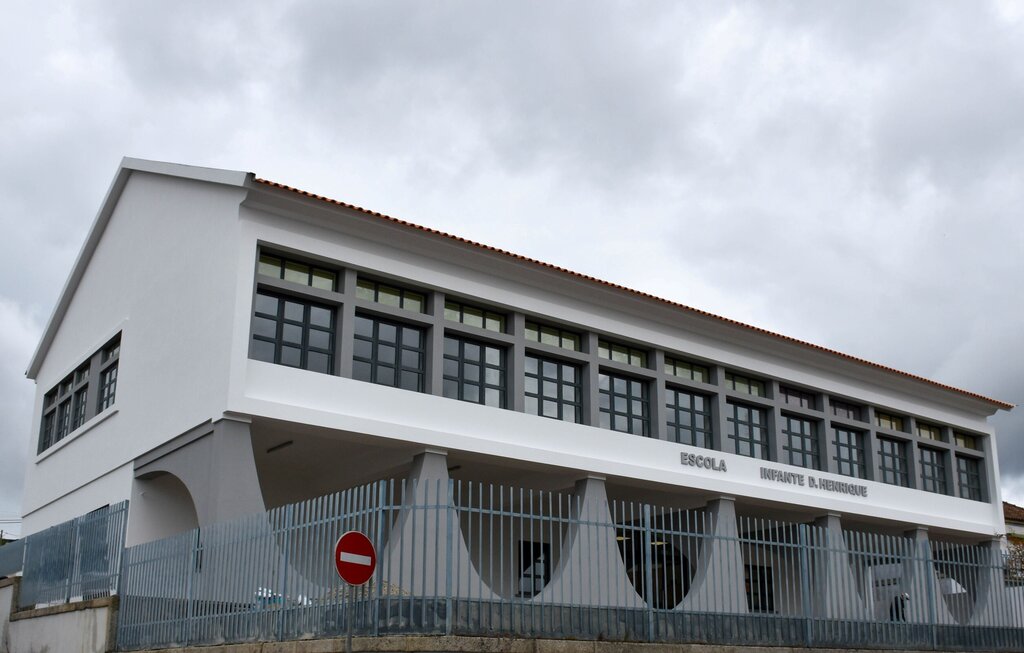  Moimenta da Beira abre candidaturas para apoio às propinas do ensino superior - Jornal do Centro