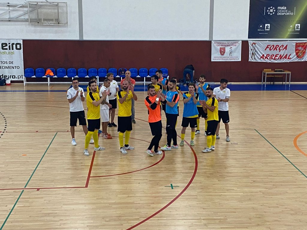  Futsal: Jornada de vitória para ABC de Nelas e derrota para Viseu 2001 - Jornal do Centro