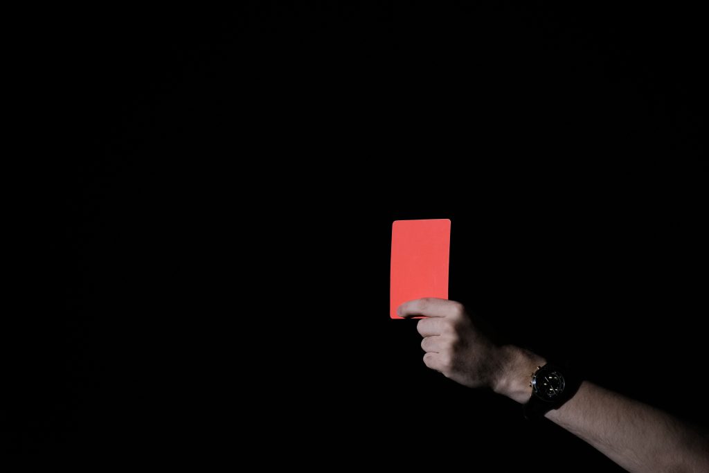  Há palavras que dão vermelho direto - Jornal do Centro