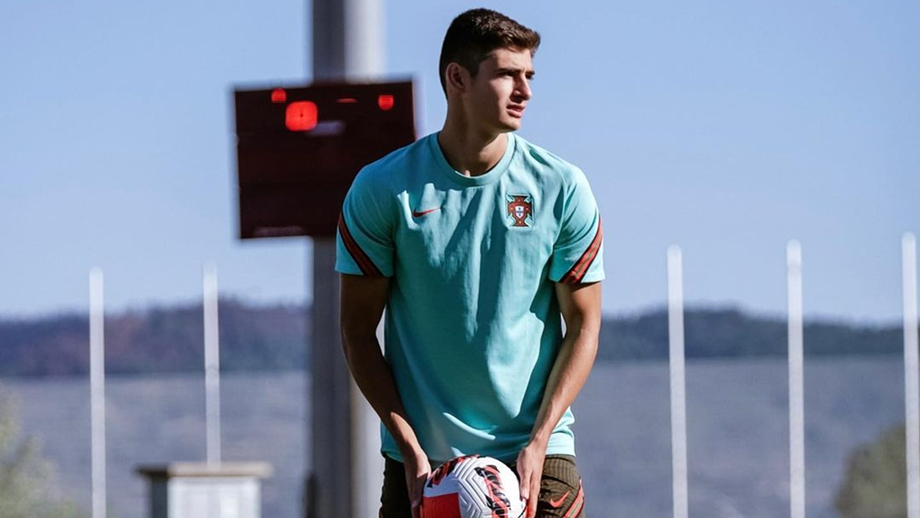  São de Viseu e vão ao Mundial: António Silva e João Félix chamados por Fernando Santos - Jornal do Centro