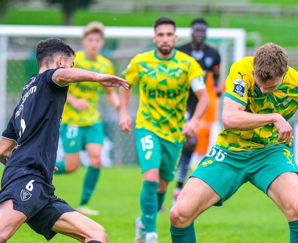  Académico de Viseu empata em Mafra e continua sem vencer fora para a Segunda Liga - Jornal do Centro