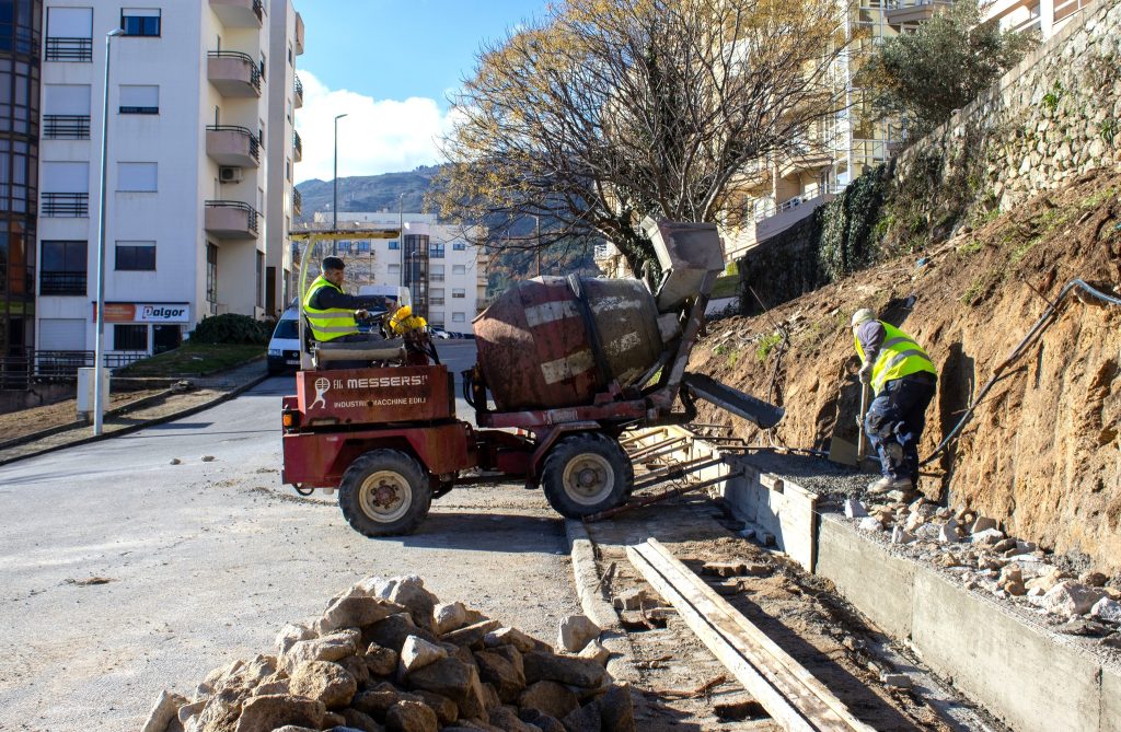  Há bairros em Lamego que vão dar sombra a quem lá vive - Jornal do Centro
