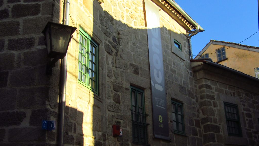  Pinturas de António Batalha em exposição no Museu de História da Cidade em Viseu - Jornal do Centro