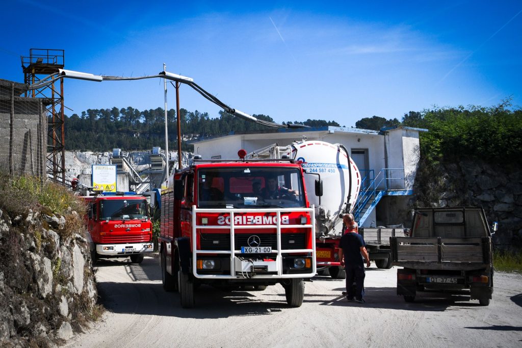  Vítimas da explosão em pedreira submetidas a cirurgia - Jornal do Centro
