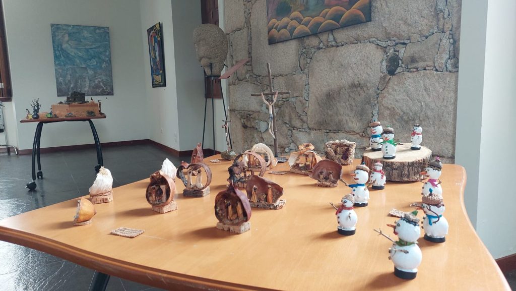  Artesanato de Tabuaço criado por artista autodidata em exposição - Jornal do Centro
