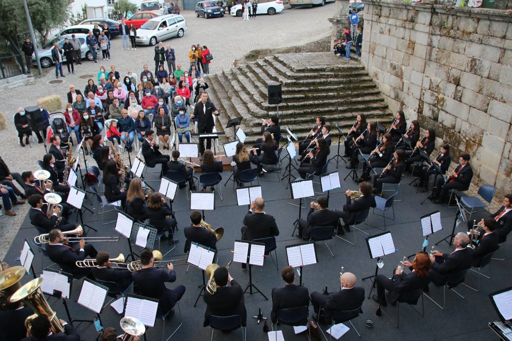  Banda musical de Sernancelhe atua sábado em Sátão - Jornal do Centro