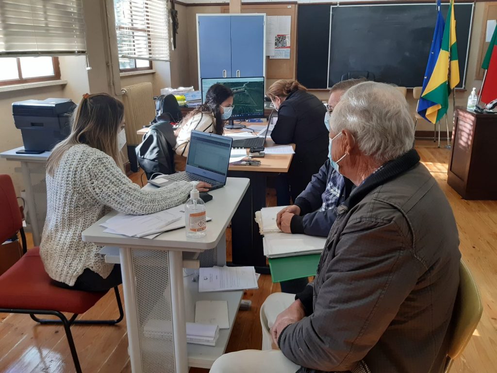  Balcão Único do Prédio continua a percorrer as freguesias de Tondela - Jornal do Centro