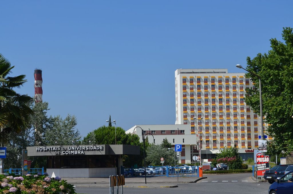  Hospitais da Universidade de Coimbra acusados de negligência na morte de idosa de Santa Comba Dão - Jornal do Centro