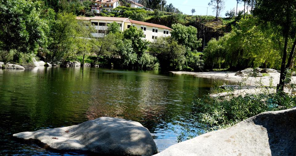  Saúde Pública desaconselha banhos no rio Dão, em Tondela - Jornal do Centro