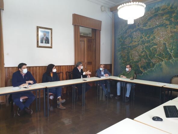  Autarcas de Nelas e Carregal do Sal reúnem devido a poluição da Ribeira de Travassos em Beijós - Jornal do Centro