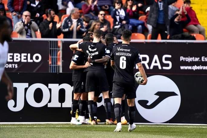  Académico de Viseu ganha ao Farense e aproxima-se do terceiro lugar - Jornal do Centro