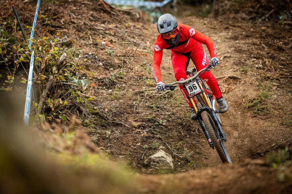  Downhill: viseense Tiago Ladeira ficou em segundo na Taça de Portugal - Jornal do Centro