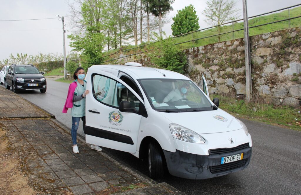  Misericórdia de Lamego apoia 50 utentes no “conforto da casa” - Jornal do Centro