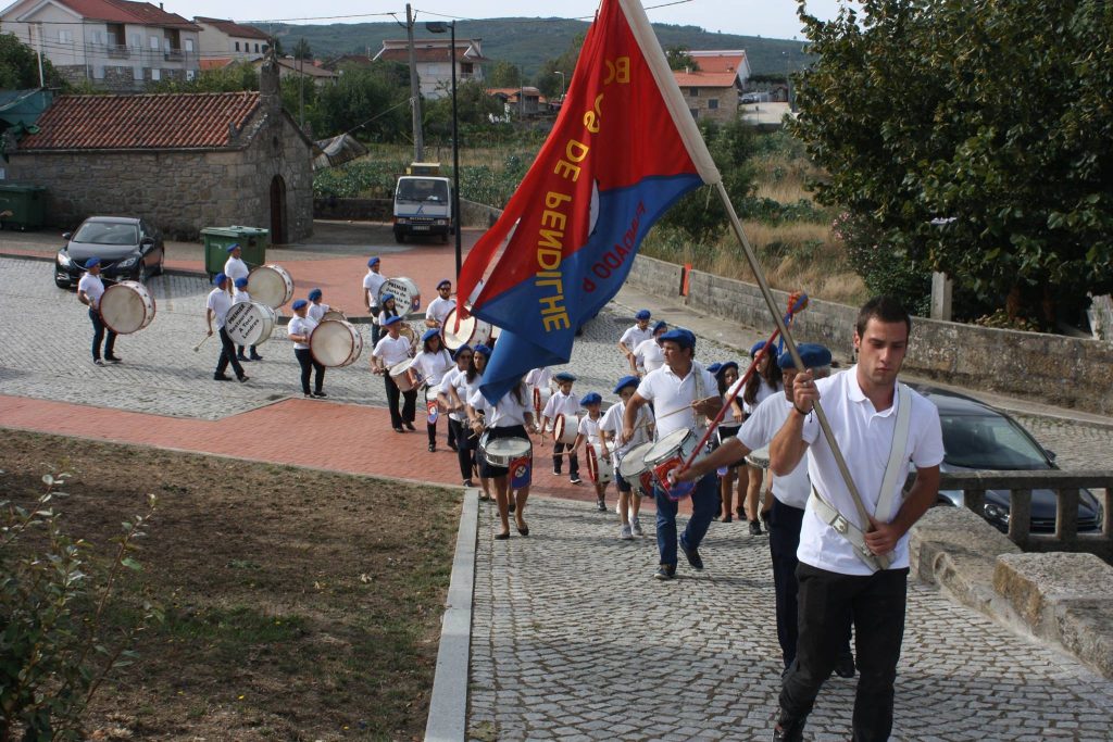  Némanus, ranchos folclóricos e gastronomia na Feira do Mel, em Vila Nova de Paiva - Jornal do Centro
