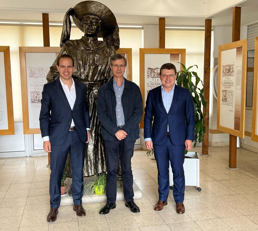  PSD: Deputados preocupados com envelhecimento do corpo docente e falta de acesso à internet nas escolas de Viseu - Jornal do Centro