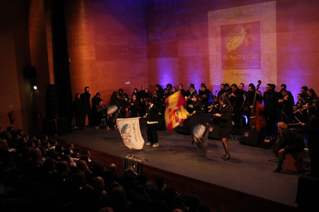  Tunas de Coimbra, Bragança, Porto e Lisboa no festival Tosta Mista - Jornal do Centro