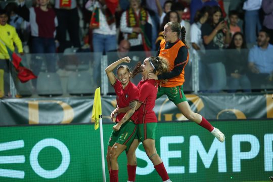  Futebol feminino: Sorteio do ‘play-off’ do Mundial marcado para sexta-feira - Jornal do Centro