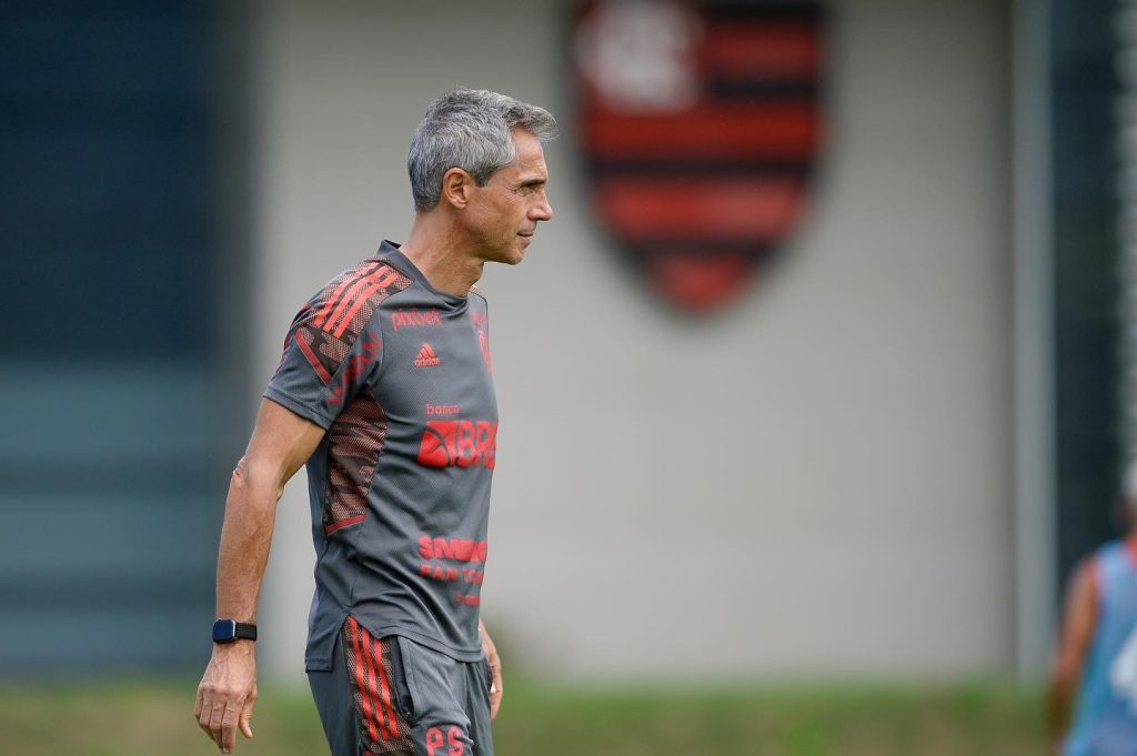  Paulo Sousa: Flamengo vence “clássico dos clássicos”