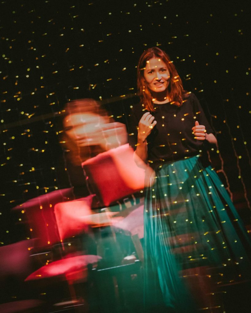  A memória solitária que se confunde com a dos outros, com Virginia Woolf à mistura - Jornal do Centro