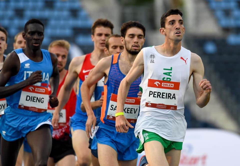  Atletismo: Cristiano Pereira sagrou-se campeão mundial nos 5000 metros - Jornal do Centro