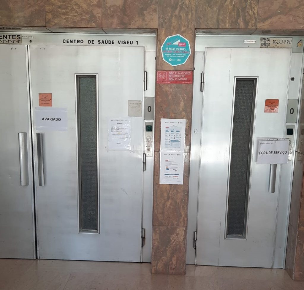  Viseu: Elevadores sem funcionar no prédio do Centro de Saúde I - Jornal do Centro