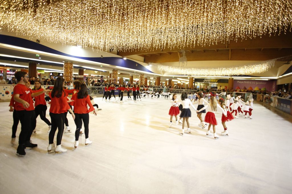  Patinagem artística no gelo: Viseu recebe festival para lembrar “as estrelas” que perdemos na pandemia - Jornal do Centro