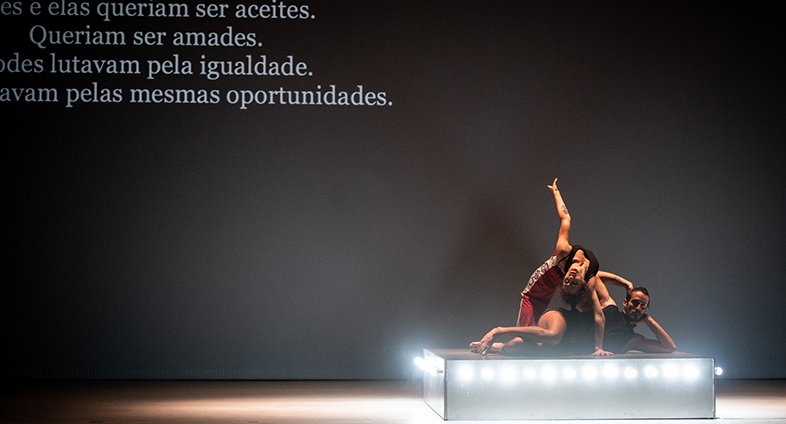  Teatro Viriato recebe espetáculo que conta história de bailarina - Jornal do Centro