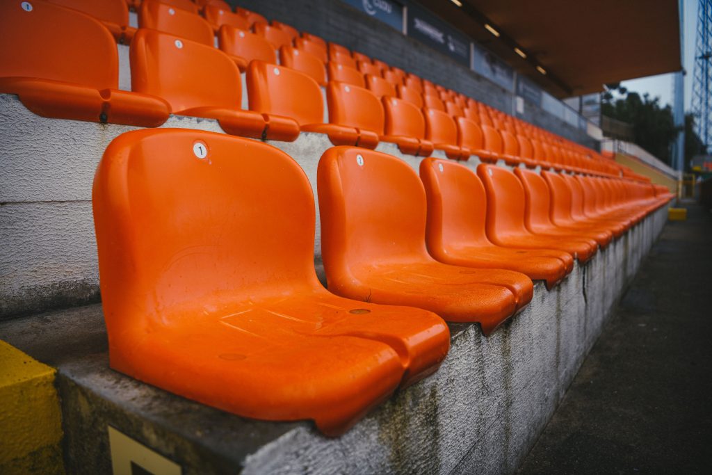  Violência no Desporto: 323 adeptos proibidos de entrar em recintos desportivos em 2022 - Jornal do Centro