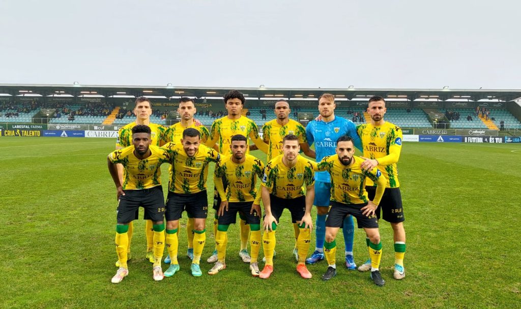  Tondela ganha ao líder e lugares de subida estão mais perto