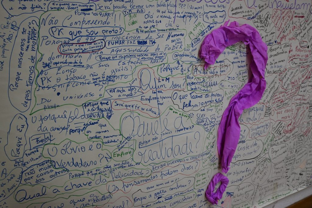  Alunos de Tarouca já têm sala onde podem cuidar da saúde mental - Jornal do Centro