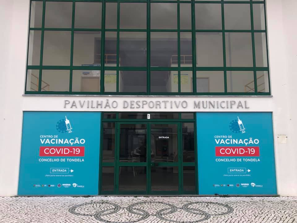  Reajustado centro de vacinação de Tondela - Jornal do Centro