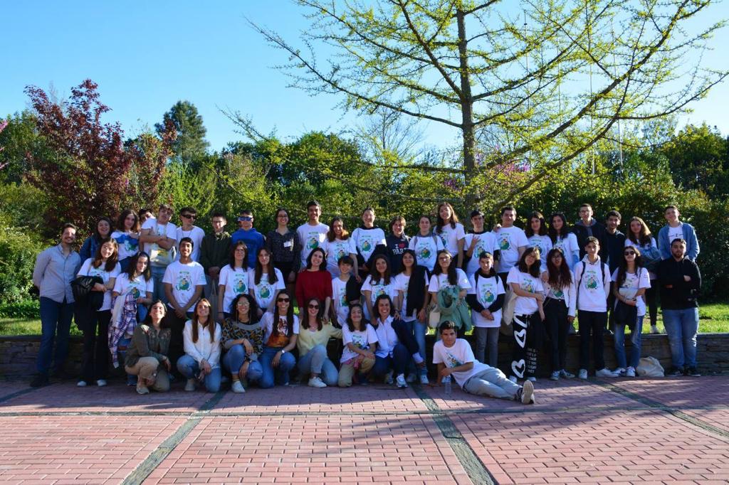  Jovens do Douro passaram a Páscoa a visitar empresas - Jornal do Centro