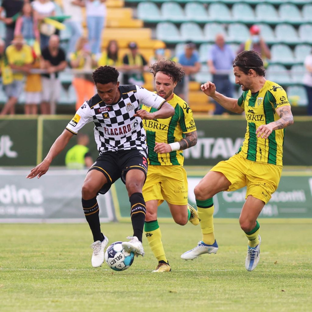  CD Tondela desce de divisão - Jornal do Centro