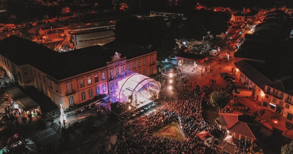  Maçã e vinho em mais uma edição da Expodemo que arranca esta quinta-feira - Jornal do Centro