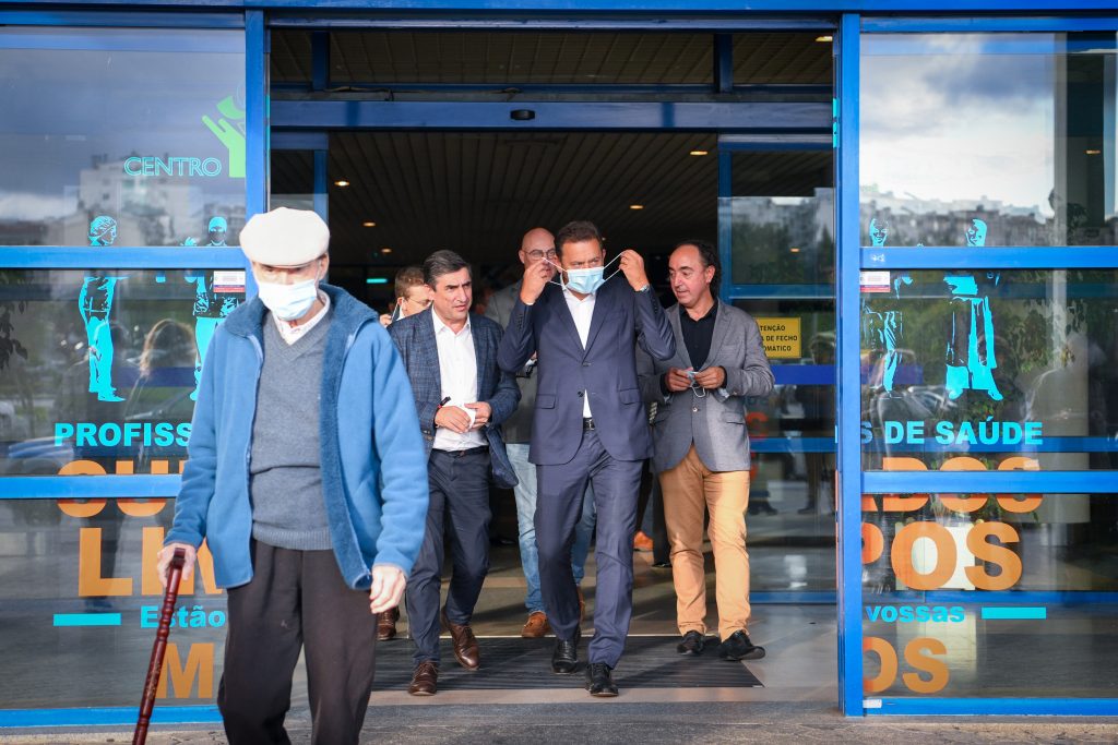  Concurso para Radioterapia de Viseu lançado sexta-feira e quem o diz é o líder do PSD - Jornal do Centro