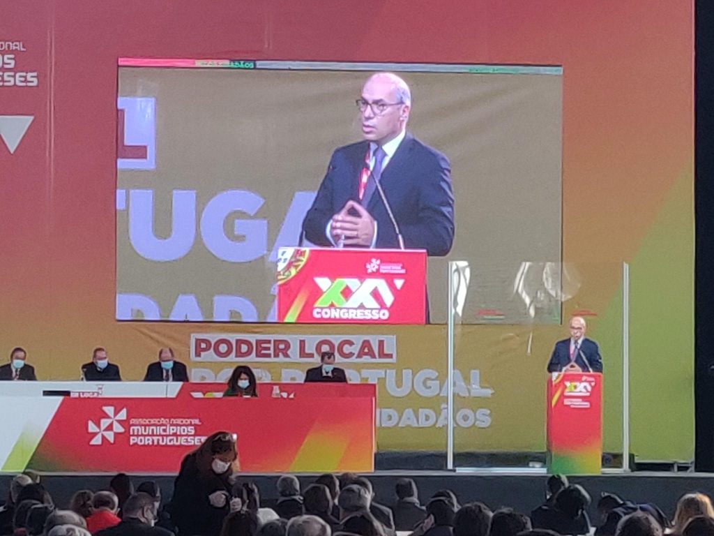  Autarca de Lamego alerta para atrasos dos fundos comunitários - Jornal do Centro