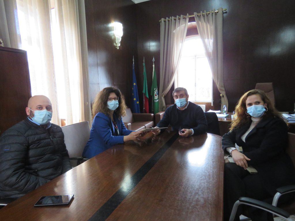  Centro de formação para atrair investimento na área do calçado - Jornal do Centro