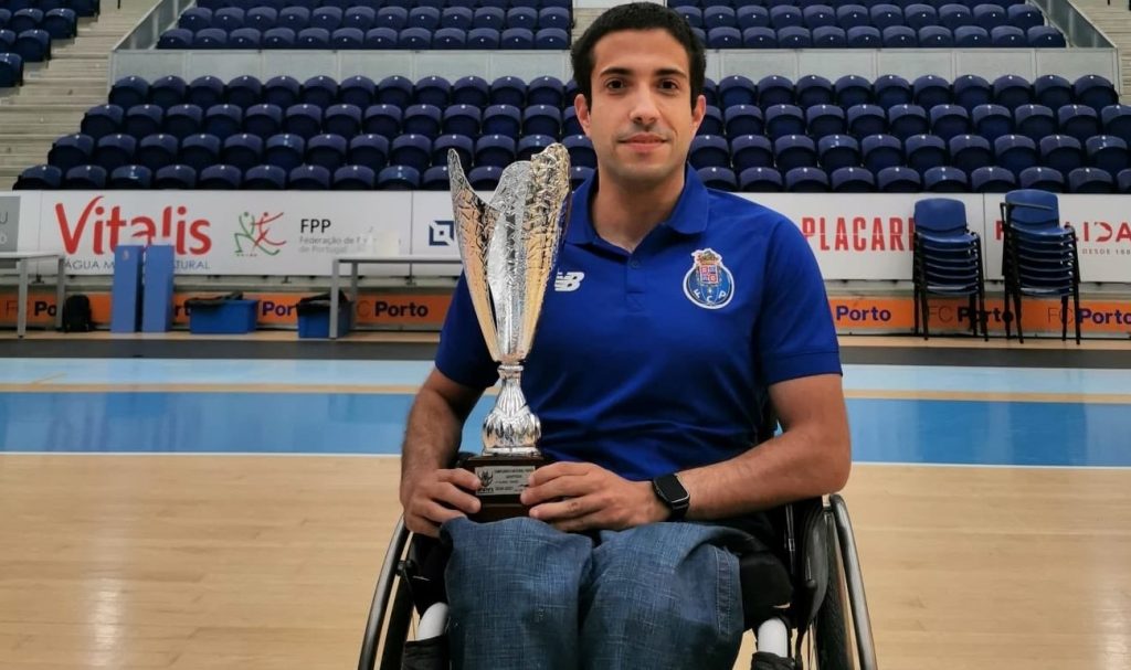  Atleta de Oliveira de Frades sagrou-se campeão nacional de natação adaptada - Jornal do Centro