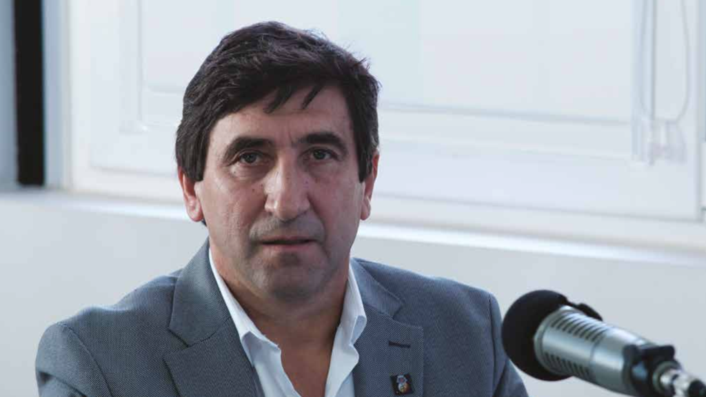  “Nunca pensei em demitir-me”, assume presidente da Associação de Futebol de Viseu - Jornal do Centro