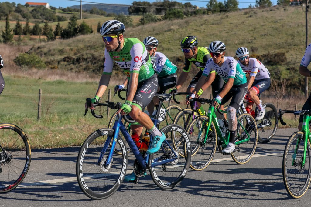  Volta: Etapa que termina em Viseu tem Metas-volantes e Prémio de Montanha - Jornal do Centro